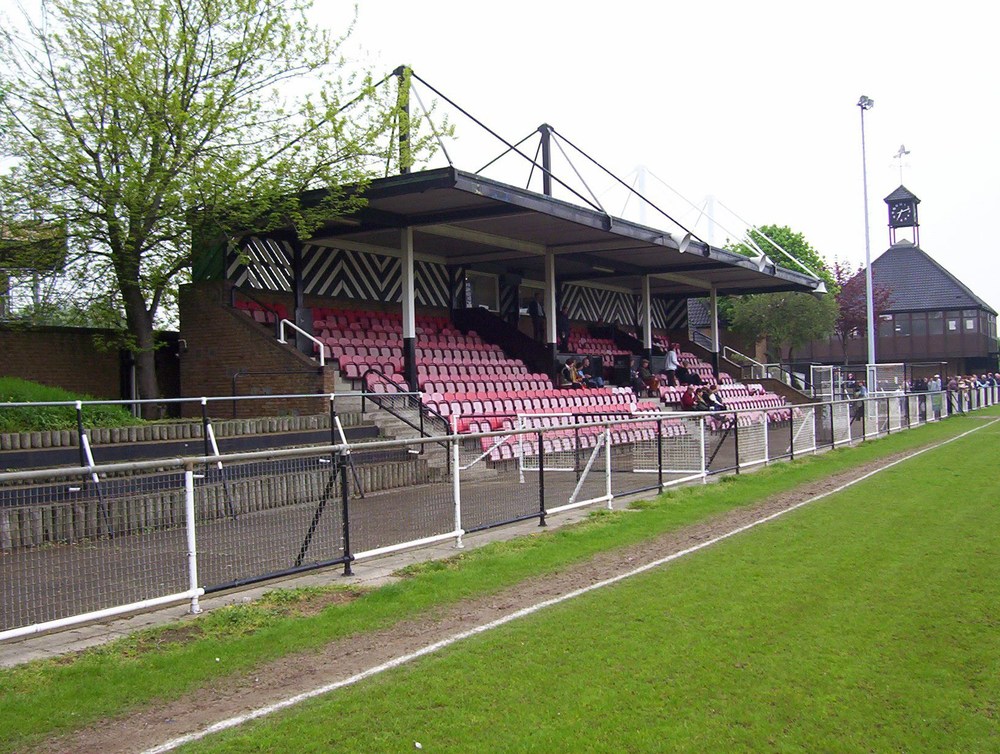 Surrey Docks Stadium