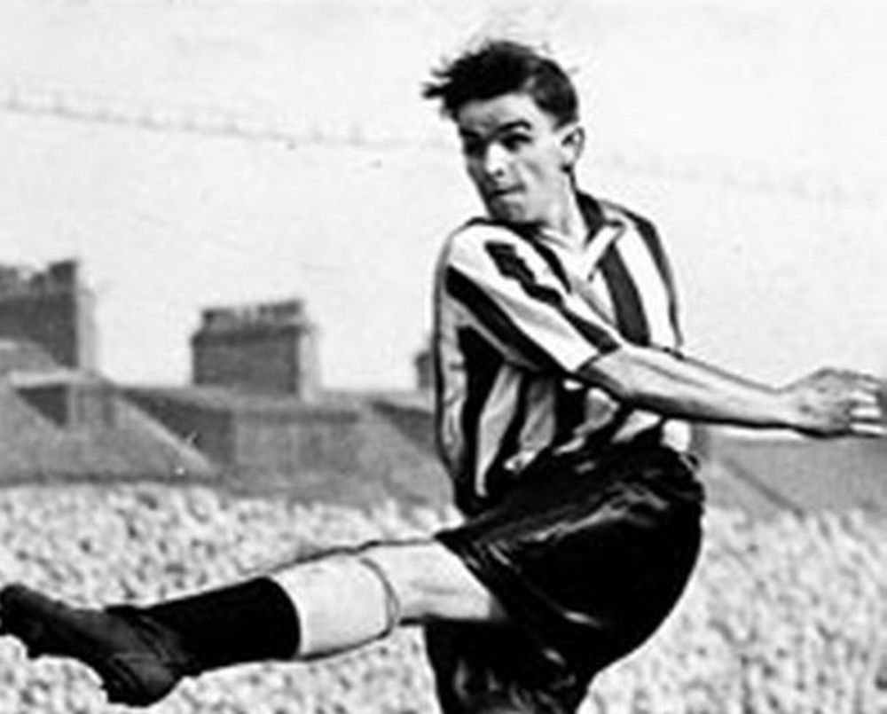 Reg Davies