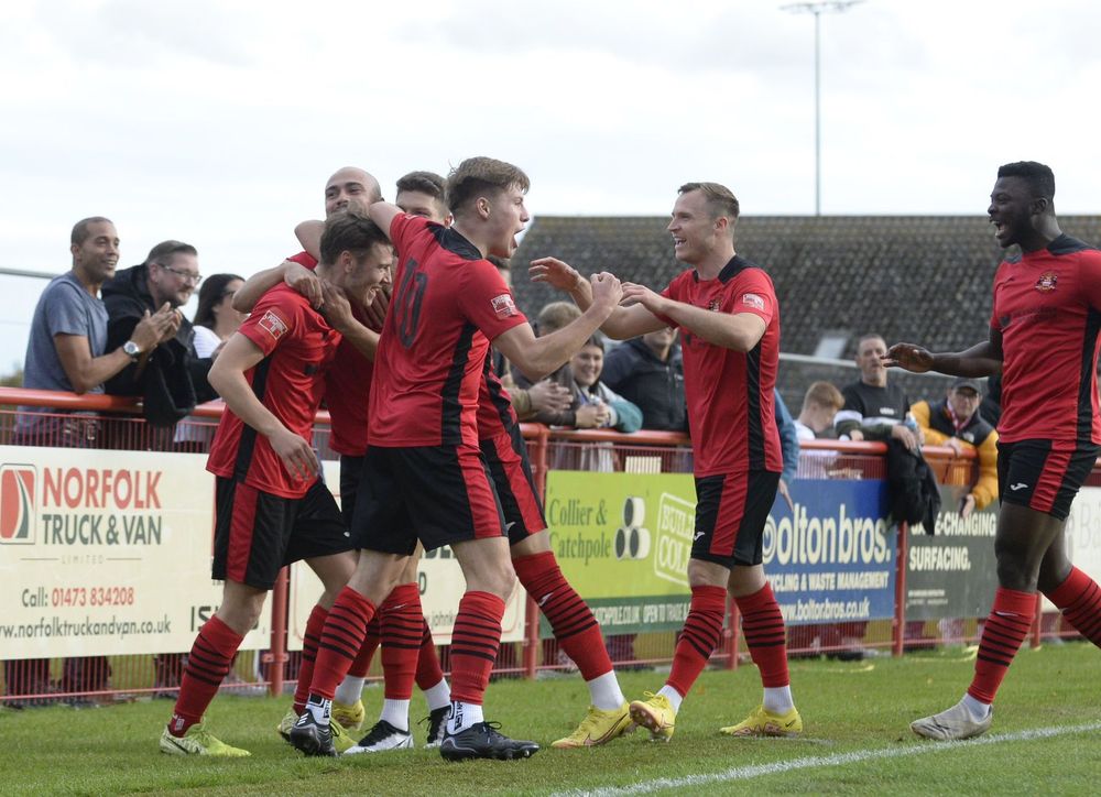 Marketmen celebrate FA Cup upset