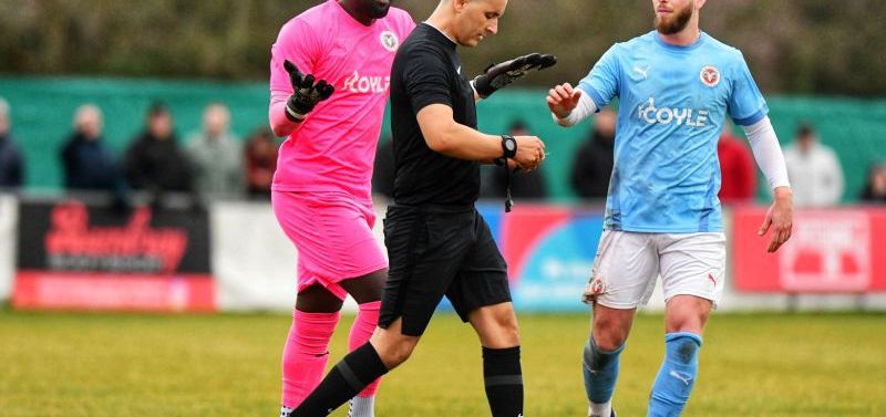 Beaconsfield keeper Ravan Constable receives a red card - Ian Middlebrook