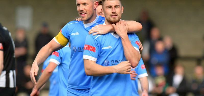 Tony Lee celebrates his fourth goal (Photo Ian Middlebrook)