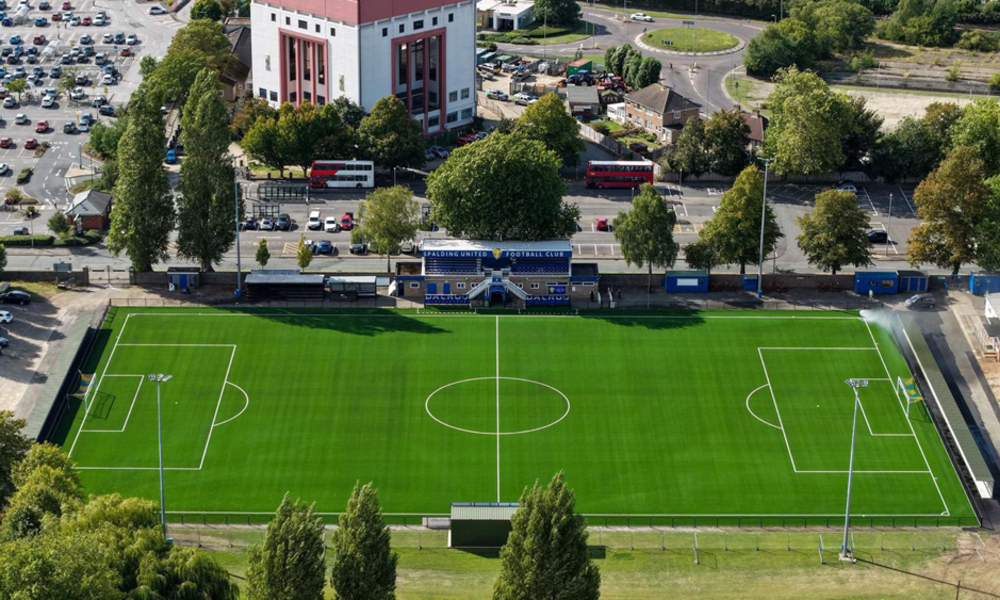 SPALDING UNITED | BIG TEAM EFFORT